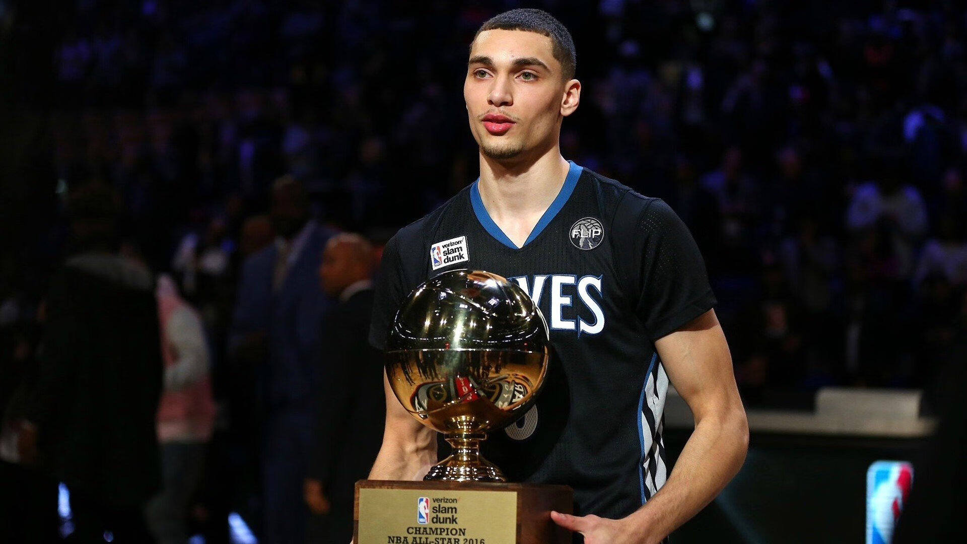 《【未来科技】虚拟现实将如何改变电竞体验？专家深入分析》，未来虚拟现实科技是什么样的