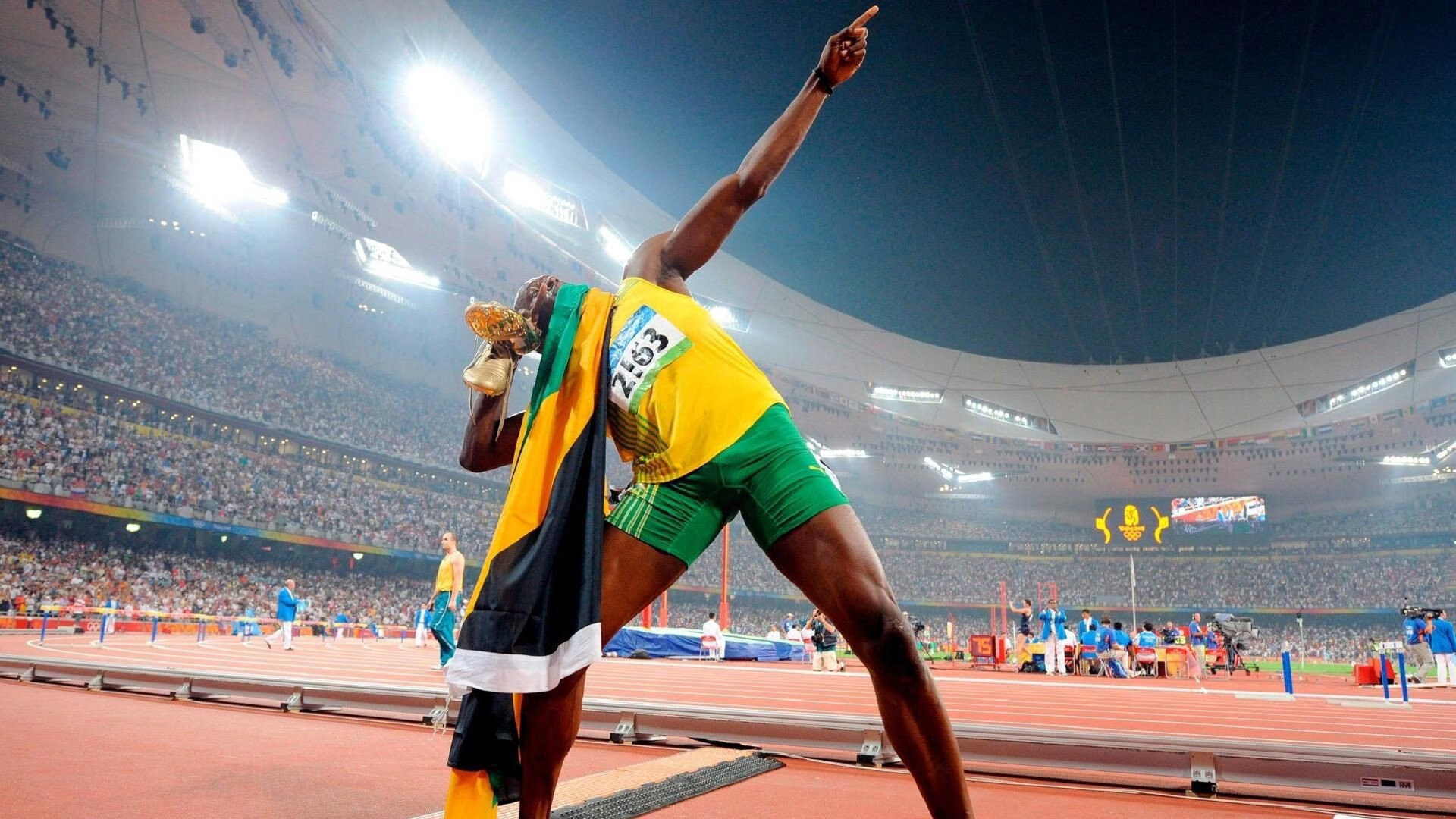 特色青训营结合“互联网+”，实现高效个性化培训，青年特训营